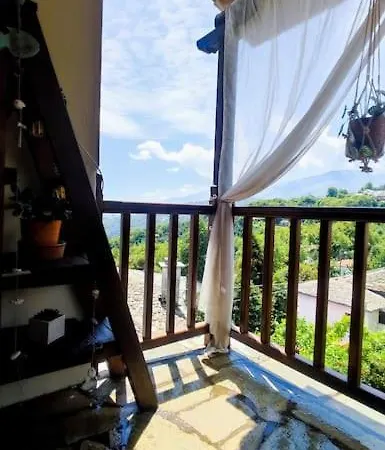 بيت للعطل Xrysanthi's Dream House زاغورا