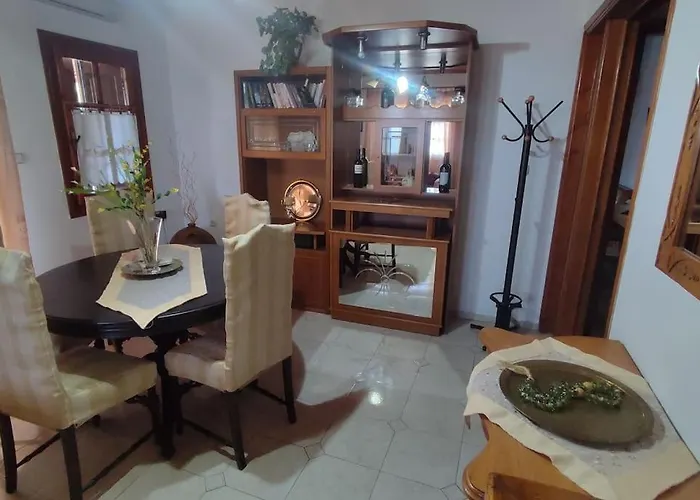 Xrysanthi's Dream House Case de vacanță *