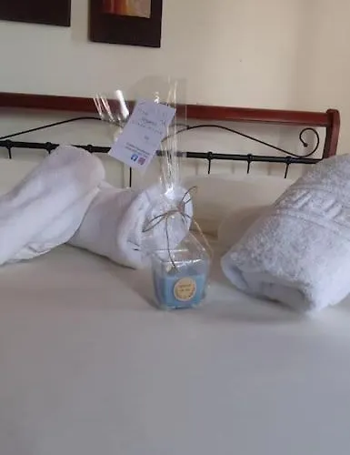 Xrysanthi's Dream House Case de vacanță